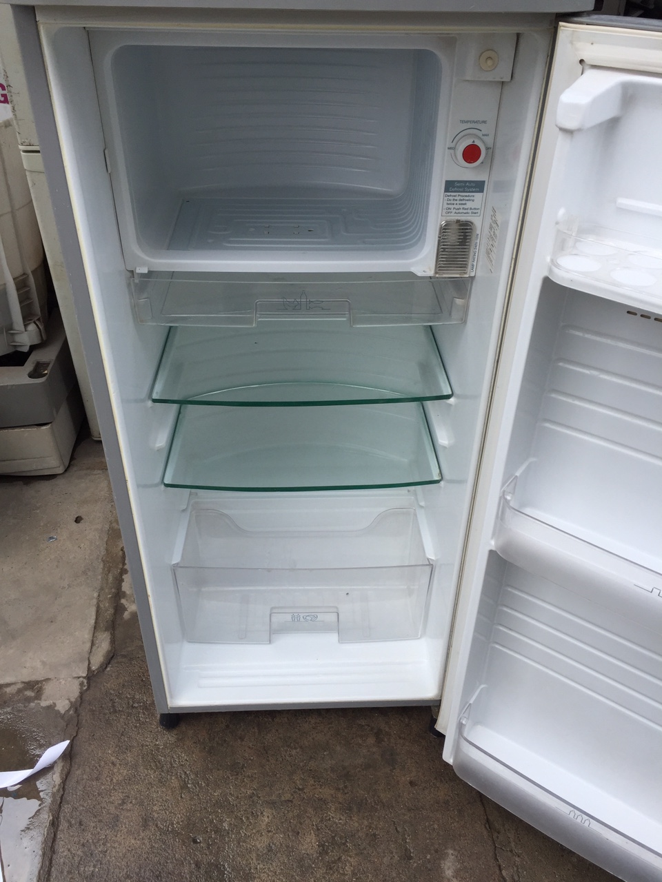 Tủ Lạnh Cũ ELECTROLUX 110lít Ngoại Hình Mới 95%