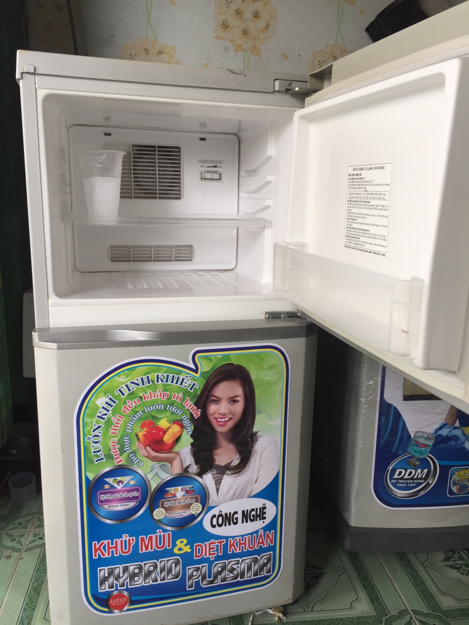 Tủ Lạnh Cũ TOSHIBA 120L Ngoại Hình Mới 96%