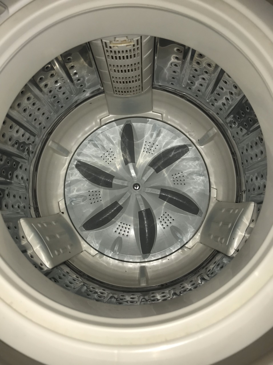 Máy Giặt SANYO 7kg lồng giặt nghiên đời mới nguyên zing 100% 2