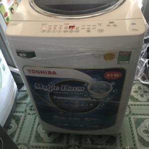 Máy Giặt TOSHIBA 9,5kg đời mới nguyên zing 100% ngoại hình máy mới đẹp 98%
