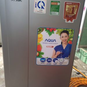 Tủ Lạnh AQUA 93L đời mới nguyên zing 100% ngoại hình tủ mới đẹp 96% 1