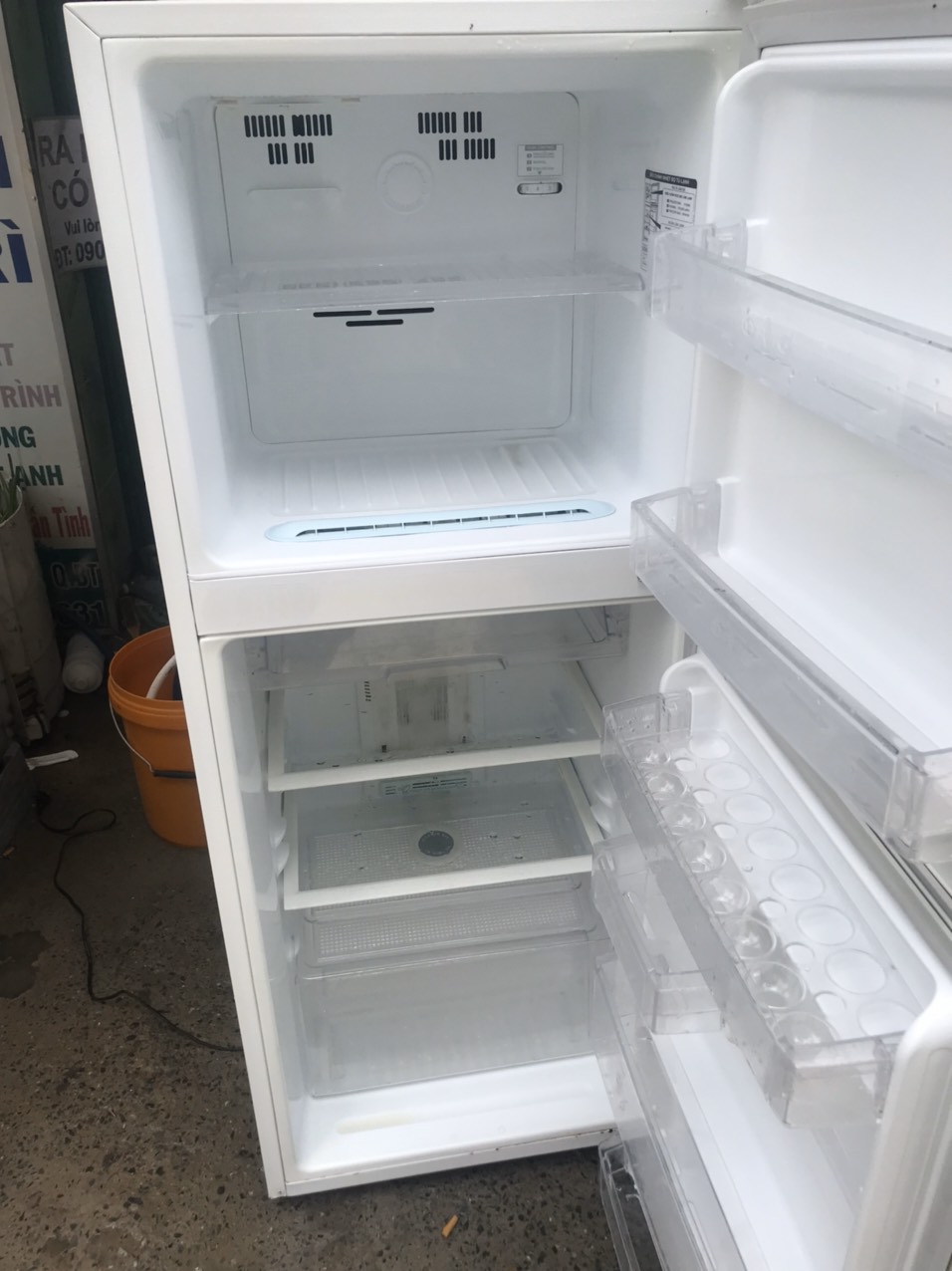 Tủ Lạnh LG 210L đời mới nguyên zing 100% ngoại hình máy mới đẹp 97% 4