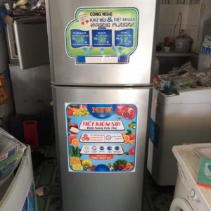 Tủ Lạnh SAMSUNG 250Lnguyên zing 100% ngoại hình mới đẹp 97%